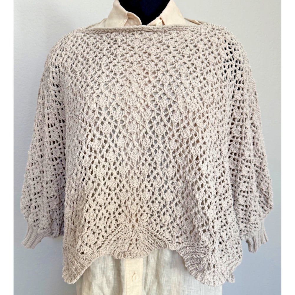 Jessica Simpson Beige Crochet Knit Sweater poncho Size XS‎ Boho Cottagecore